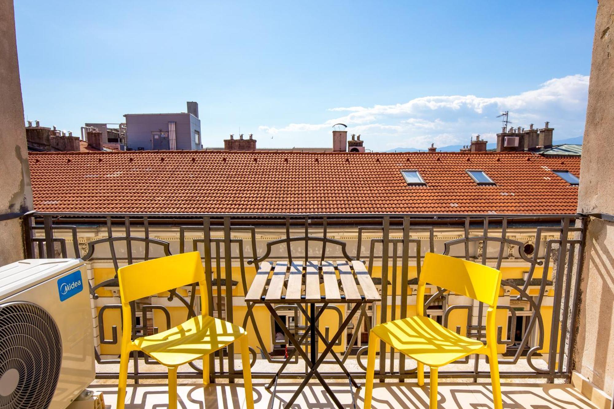 Vera Apartment Рийека Екстериор снимка